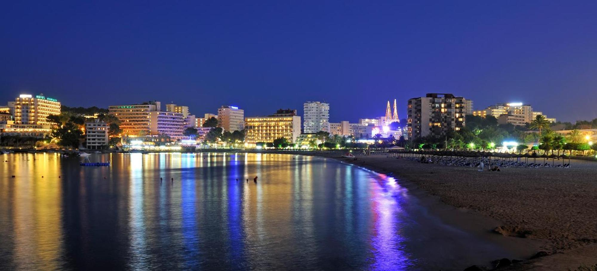 Marina Palmanova Apartamentos Luaran gambar