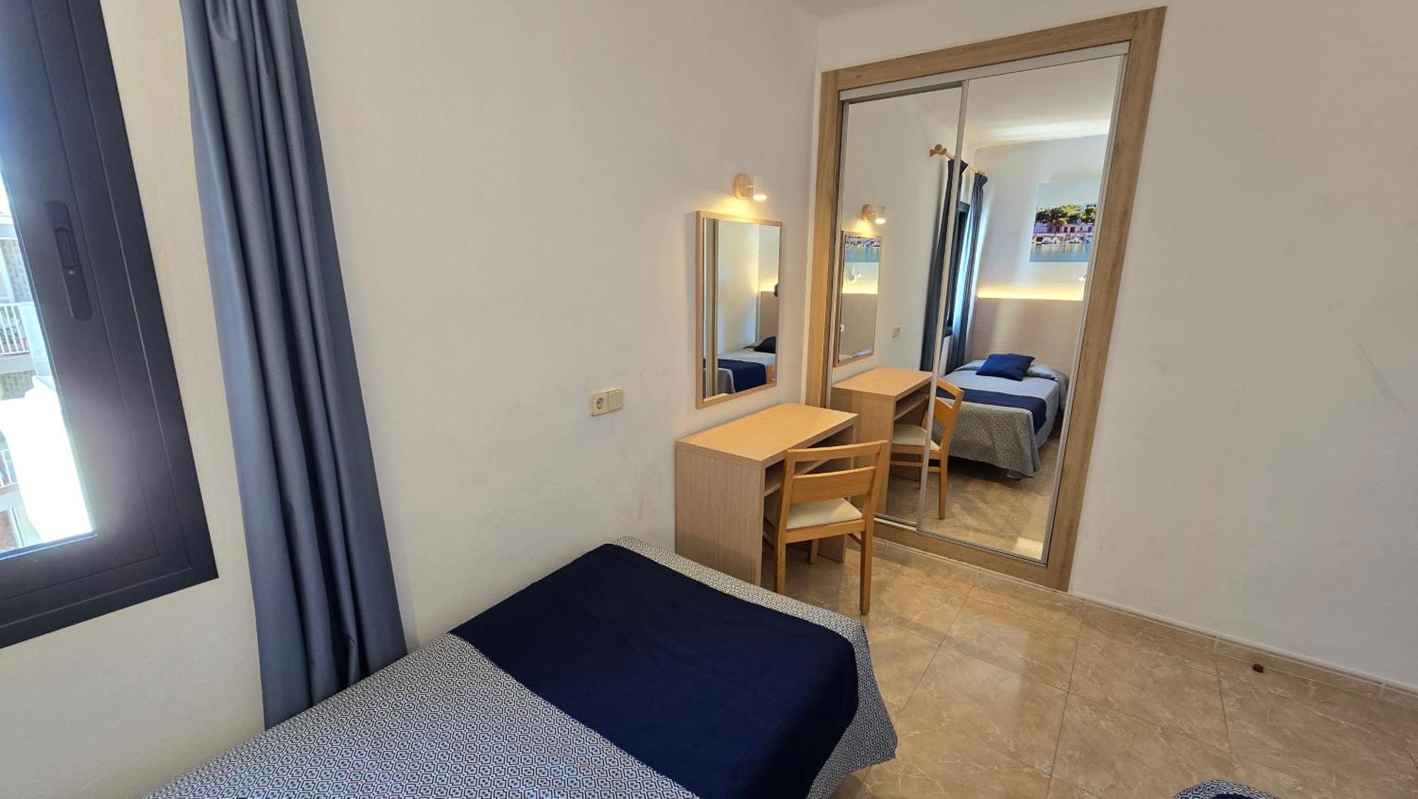 Marina Palmanova Apartamentos Luaran gambar