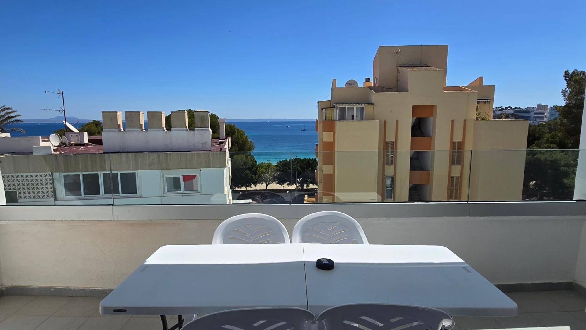 Marina Palmanova Apartamentos Luaran gambar
