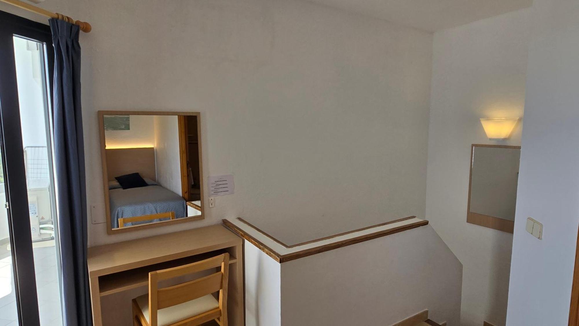 Marina Palmanova Apartamentos Luaran gambar