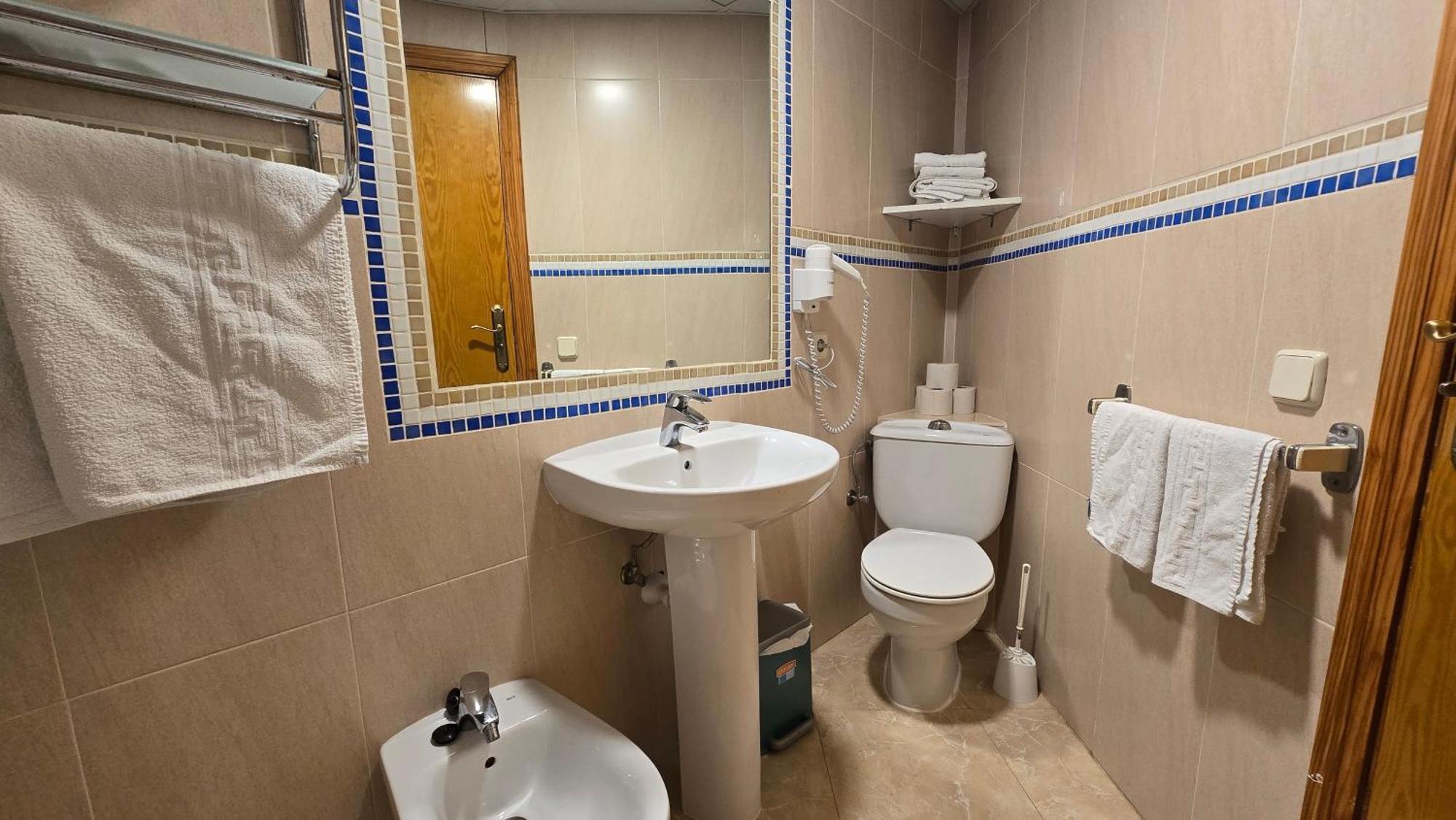 Marina Palmanova Apartamentos Luaran gambar